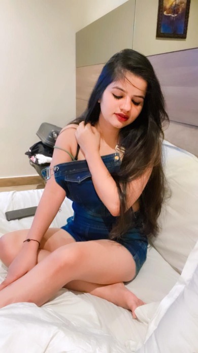 Call Girls in Connaught Place