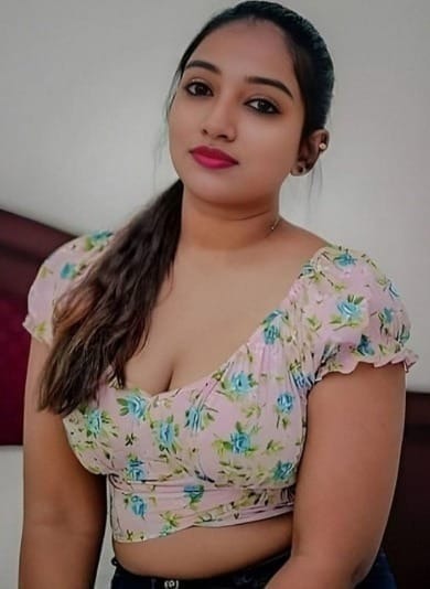 female Call Girls in Connaught Place