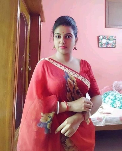 female Call Girls in Connaught Place
